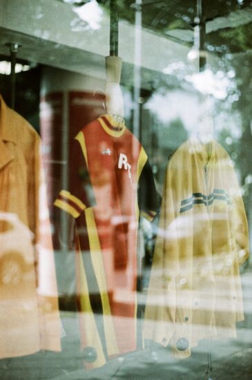 Transform Your Team: Expert Guide to Custom  That Stand Out in 2025